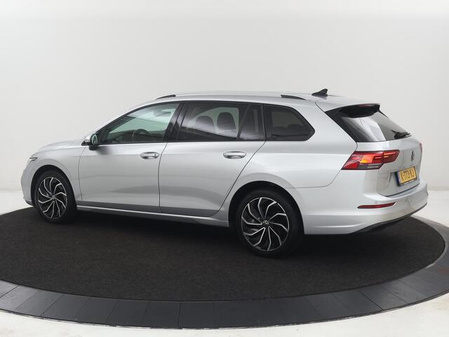 Volkswagen GOLF Variant 1.0 eTSI Life | Automaat | Carplay | Memory seats | Adaptive Cruise | Parkeersensoren | Navigatie | DAB | LM | LED | Climate control