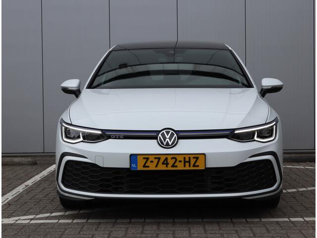 Volkswagen GOLF 1.4 eHybrid GTE | Pano | IQ.Light | Travel Assist | SOH 96,9%