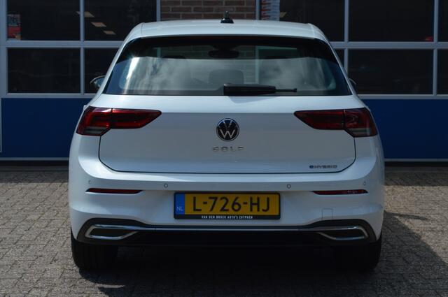 Volkswagen GOLF 1.4 eHybrid Style | AUT - MEMORY