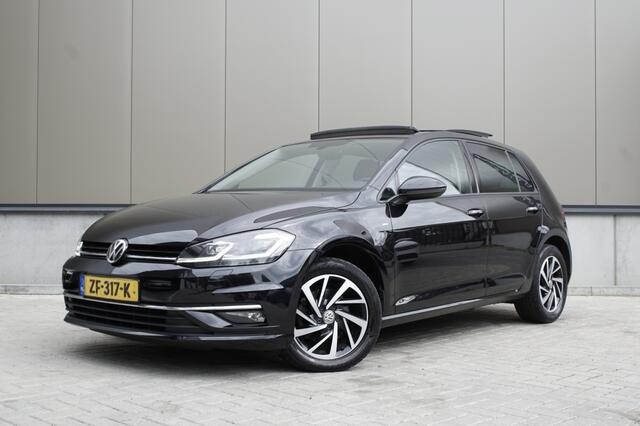 Volkswagen GOLF 1.5 TSI HL | Adap. cruise | Pano | Apple CarPlay | Stoelverwarmi