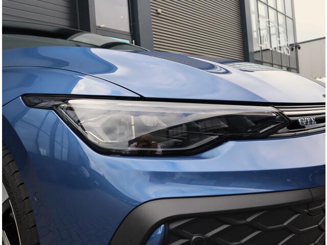 Volkswagen GOLF 1.5 eHybrid GTE | Pano | Black Pack | leer | Trekhaak | Stoel en stuurverwarming | Stoel ventilatie
