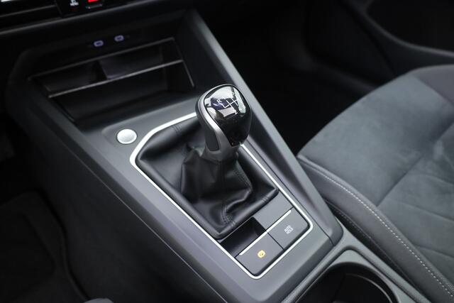 Volkswagen GOLF 1.5 TSI Style | Pano | IQ. Light | Massage | Memory | Apple CarPlay | Camera | Adapt. Cruise | Keyless