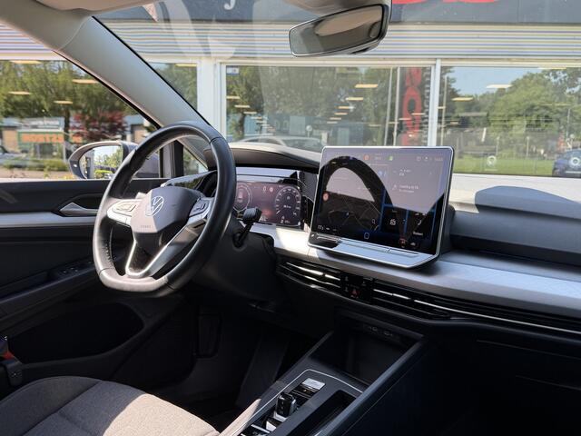 Volkswagen GOLF 1.5 eTSI Life Edition | Facelift | Camera | CarPlay | LED | ACC
