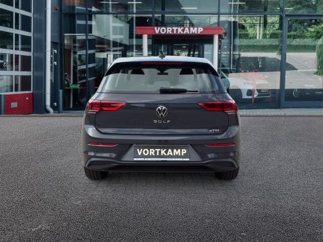 Volkswagen GOLF 1.0 eTSI DSG LIFE PDC/ACC/NAVI/CLIMA/STOEL+STUURVERW