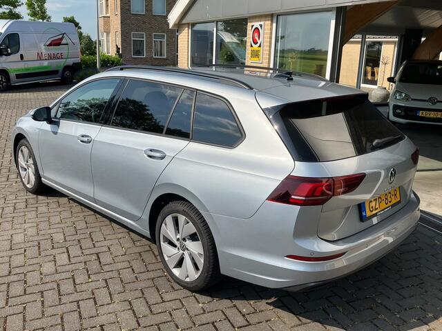 Volkswagen GOLF Variant 1.5 TSI Life Bns. Digitaal dashbord, Camera, Elec. stoelen, Car-