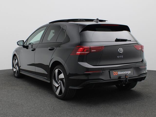 Volkswagen GOLF 1.5 eHybrid GTE 272PK DSG Pano-Schuifdak, Trekhaak, 18" LM Velgen, Achteruitrijcamera, Stoel-Stuurverwarming, Head-Up Display, Keyless, Adaptieve Cruise Control