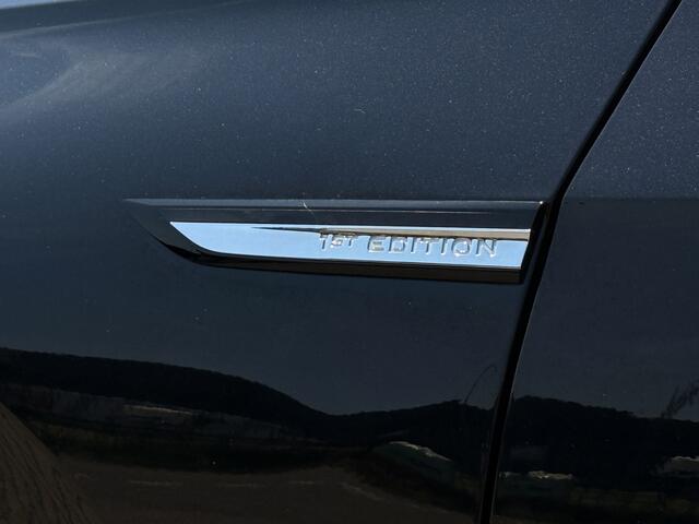 Volkswagen GOLF 1.5 TSI 1st Edition | Pano | Stoel/Stuurverwarming | ACC | Massage | Memory | Sfeerverlichting
