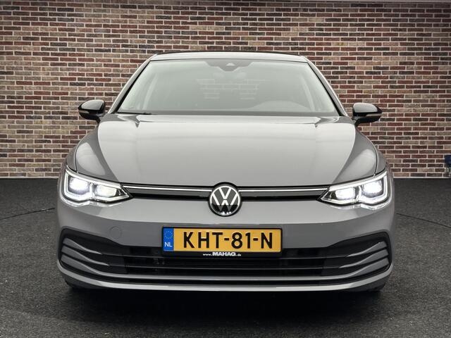 Volkswagen GOLF 1.5 eTSI Style | IQ light| Dak| Sfeer|