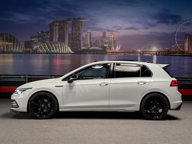 Volkswagen GOLF 1.5 eTSI 1st Edition |GTI Pack|IQ-Light|Trekhaak|Massage|Panorama|Stuurverw.|Full opt.
