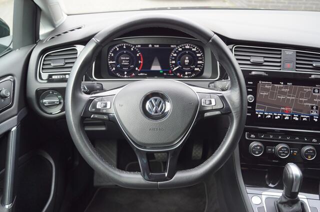 Volkswagen GOLF 1.5 TSI (150pk) DSG R-line LED/Keyless/Camera/Massage/19 inch