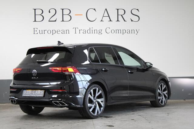 Volkswagen GOLF 1.5 eTSI R-Line | Trekhaak | LED| Virtual | Winter pakket