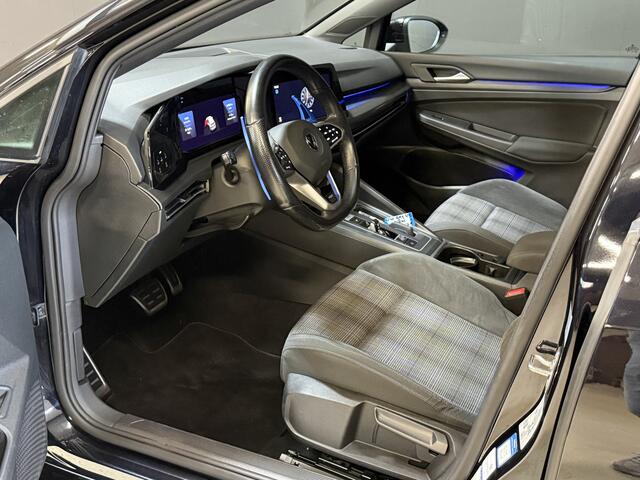Volkswagen GOLF 1.4 eHybrid GTE | SOH 97% | Panoramadak | IQ Light | Stoel/Stuurverwarming