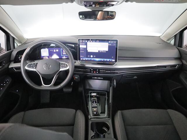 Volkswagen GOLF 1.5 eHybrid Style Edition 204 pk Automaat (DSG) | Verlengde garantie | Navigatie via App | Panoramadak | Parkeersensoren (Park assist) | Achteruitrijcamera |