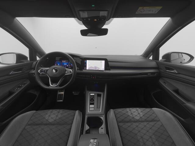 Volkswagen GOLF Variant 1.5 eTSI R-Line Business | CAMERA | ADAPTIVE | TREKHAAK | STOEL- EN STUURVERW.
