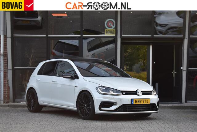 Volkswagen GOLF 2.0 TSI 4Motion R Pano Akra Camera Dynaudio