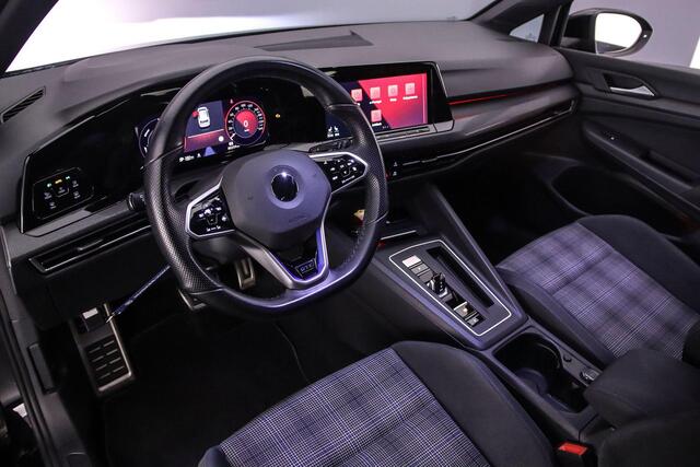 Volkswagen GOLF GTE 1.4 TSI eHybrid 245pk DSG Automaat Trekhaak, Adaptive cruise control, Achteruitrijcamera, Stuurwiel verwarmd, App connect, LED koplampen