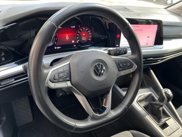 Volkswagen GOLF 1.0 TSI Life