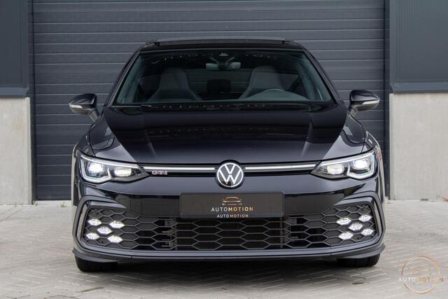 Volkswagen GOLF 2.0 TSI GTI PANO CAMERA MISTLAMPEN IQ STOELVERWARMING