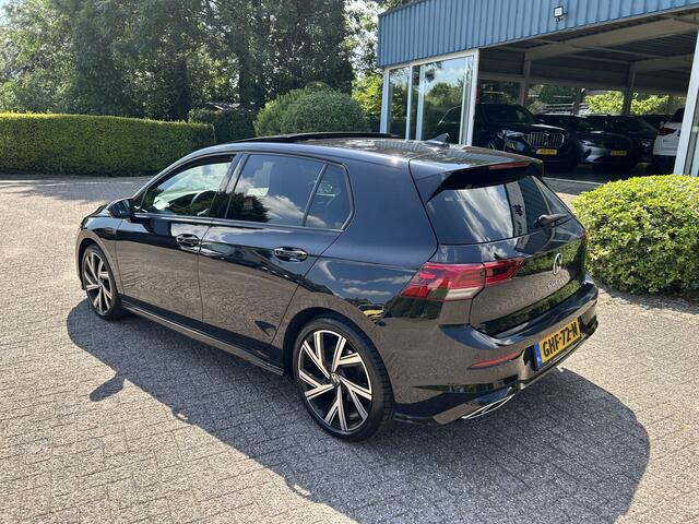 Volkswagen GOLF 1.5 eTSI R-Line Panodak