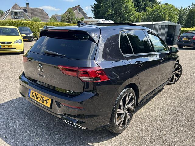 Volkswagen GOLF 1.5 eTSI R-Line Panodak