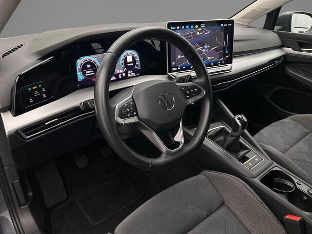 Volkswagen GOLF Variant Life Business 1.5 TSI 115pk Adaptive cruise control, Navigatie, Achteruitrijcamera, Stoelverwarming, Parkeersensoren, App connect