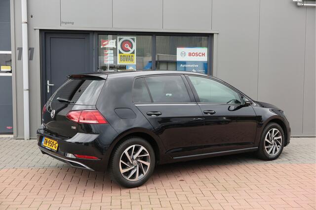 Volkswagen GOLF 1.4 TSI 125pk Sound Navi , LMV, Keyless, PDC , Achteruitrijcamera , Carplay , Etc. Nieuwe apk bij aflevering