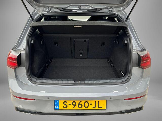 Volkswagen GOLF 1.5 eTSI 150pk DSG R-Line Business+ · Panoramadak · Harman Kardon Audio · Camera · Stoelverwarming · Apple/Android Car Play · 18'' Velgen ·