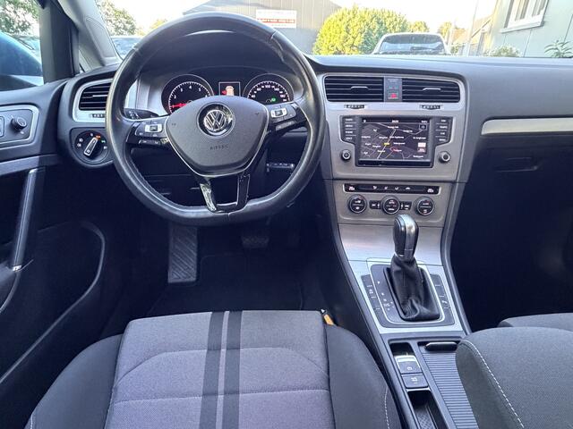 Volkswagen GOLF Variant 1.0 TSI 115pk DSG Connected Series Navigatie Climate Control Sportstoelen Camera