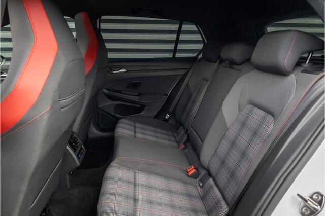 Volkswagen GOLF 2.0 TSI GTI Pano-H/K-IQLight