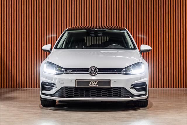 Volkswagen GOLF 1.4 TSI R-Line | DSG | Panorama | LED | Virtual Cockpit | CarPlay | ACC | Navigatie Keyless Go | DAB | MF Stuur | Nieuwe APK