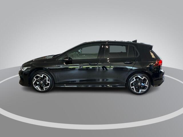 Volkswagen GOLF 1.5eTSI/150PK R-Line DSG · Navigatie · Harman/Kardon sound · Apple/Android Car Play · Garantie t/m 05-10-2030 of 100000km.