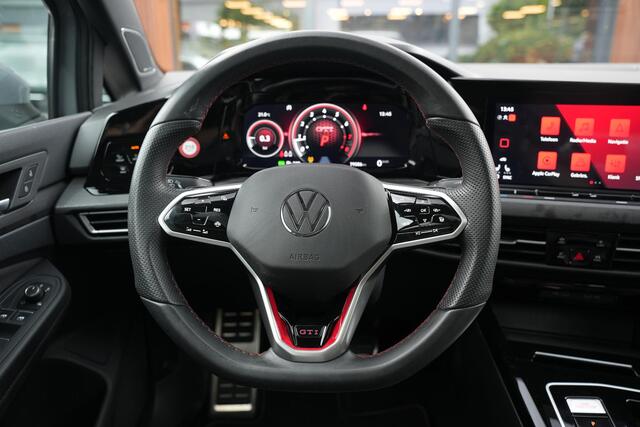Volkswagen GOLF 2.0 TSI GTI Pano IQ 245PK H&K