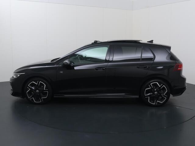 Volkswagen GOLF 1.5 eTSI R-Line Edition | 116 PK | Automaat | Adaptive Cruise Control | Achteruitrijcamera | Panoramadak | Stuur- & Stoelverwarming | Keyless Entry |