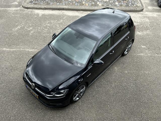 Volkswagen GOLF 1.5 TSI 150 PK R LINE VIRTUAL COCKPIT CAMERA ADAPT HIGHLINE CRUISE NAVI ECC TREKHAAK