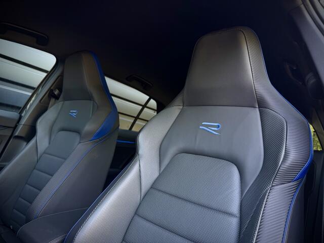 Volkswagen GOLF 1.4 eHybrid GTE IQ|R-LEDER|BLINDSP|ACC|MEMORY|CAMERA