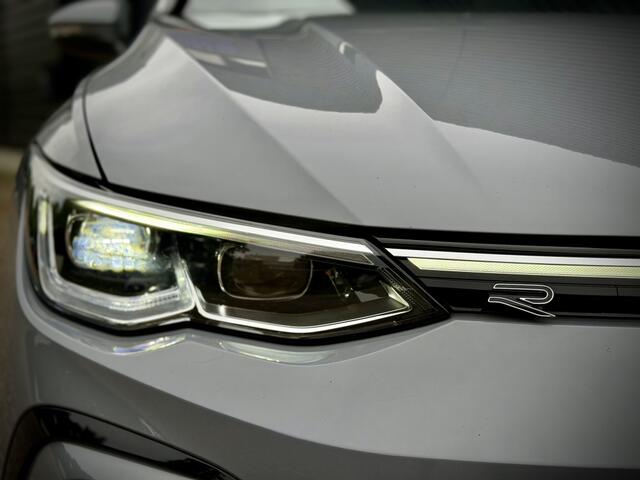 Volkswagen GOLF 1.5 eTSI R-Line PANO|H/K|IQ LIGHT|ACC|DCC|SFEER