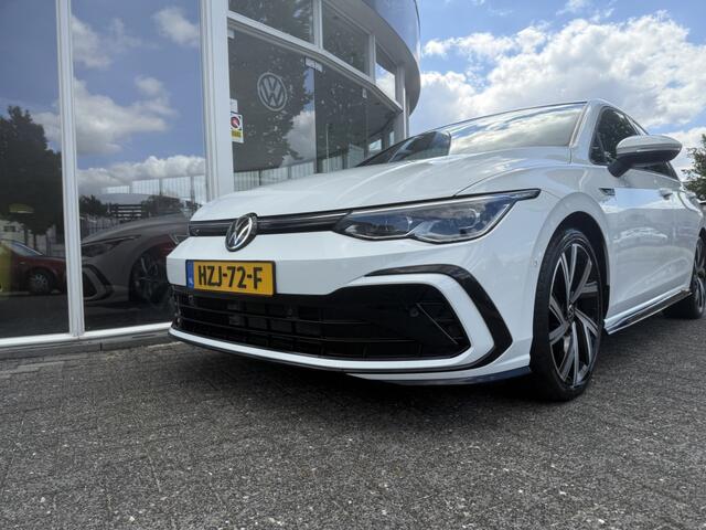 Volkswagen GOLF 8 1.5 eTSI R-Line Bns