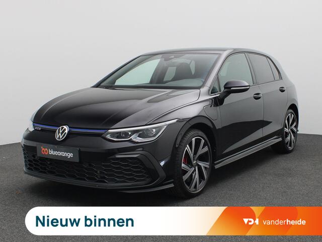 Volkswagen GOLF 1.4 eHybrid GTE 245PK DSG Achteruitrijcamera, 18" LM Velgen, Adaptieve Cruise Control, Clima, Navi, Stoel-Stuurverwarming