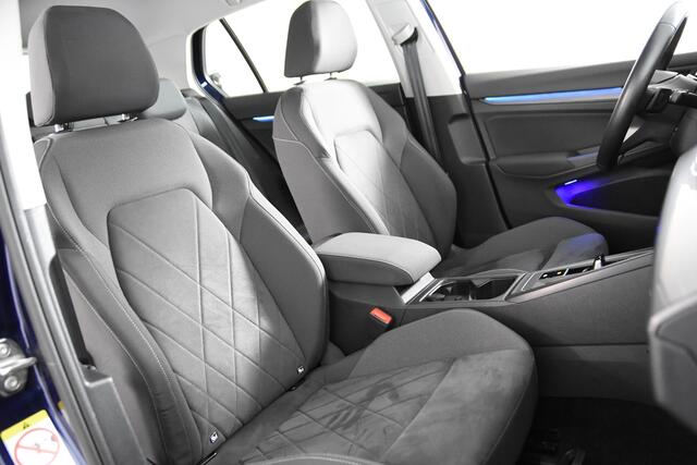 Volkswagen GOLF VIII 1.4 eHybrid *1ste eigenaar*Massage*Leer*