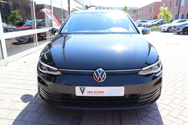 Volkswagen GOLF 1.5 TSI Life , Navigatie, digitaal instrumentenpaneel