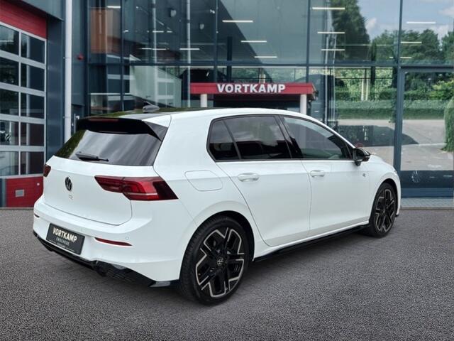 Volkswagen GOLF 1.5 eTSI DSG R-LINE 360CAMERA/ACC/STOEL+STUURVERW/CARPLAY