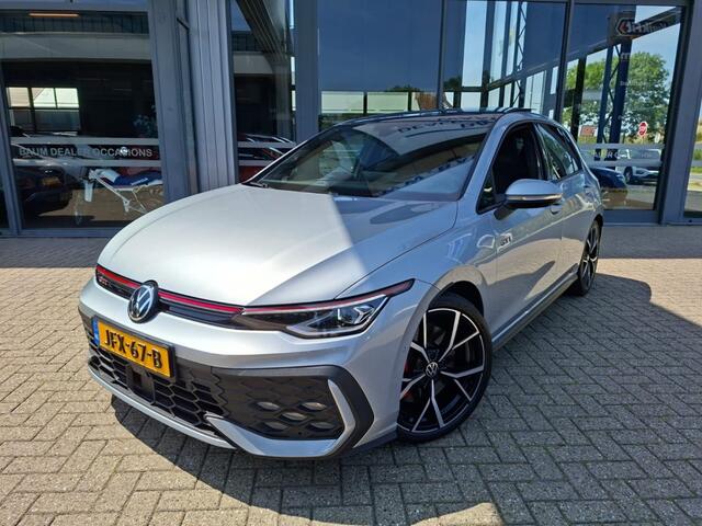 Volkswagen GOLF 2.0 TSI GTI 265PK AUTOMAAT PANO NAVI CAMERA HEAD-UP LMV 19 INCH