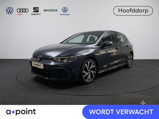 Volkswagen GOLF 1.5 TSI R-Line 130 pk | Navigatie via App | Parkeersensoren | Autom. airco | LED koplampen | Apple Carplay/Android Auto | R-Line |