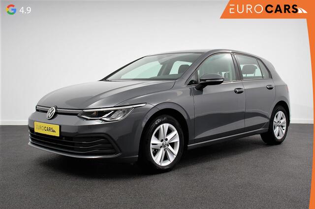 Volkswagen GOLF 1.0 eTSI 110pk Automaat Life Climate control LED Lane Assist App Connect Cruise Control Climatronic Lichtmetalen Velgen Velgen Winterpakket
