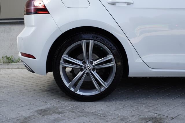 Volkswagen GOLF 1.5 TSI HL Bns R
