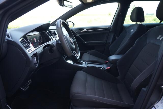 Volkswagen GOLF 2.0 TSI 4Motion R 300pk Panoramadak/Dynaudio/APRuitlaat