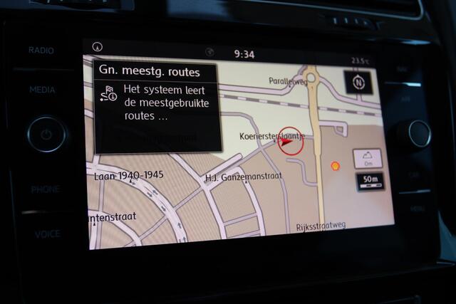 Volkswagen GOLF VARIANT 1.0 TSI HIGHLINE BUSINESS R-LINE | CARPLAY | AFN. TREKHAAK | VIRT. COCKPIT | ACC | LMV