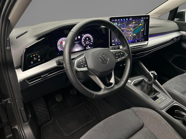 Volkswagen GOLF Variant Life Business 1.5 TSI 115pk Adaptive cruise control, Navigatie, Parkeersensoren, App connect, LED koplampen, Airco, DAB, Radio, Stoelverwarming