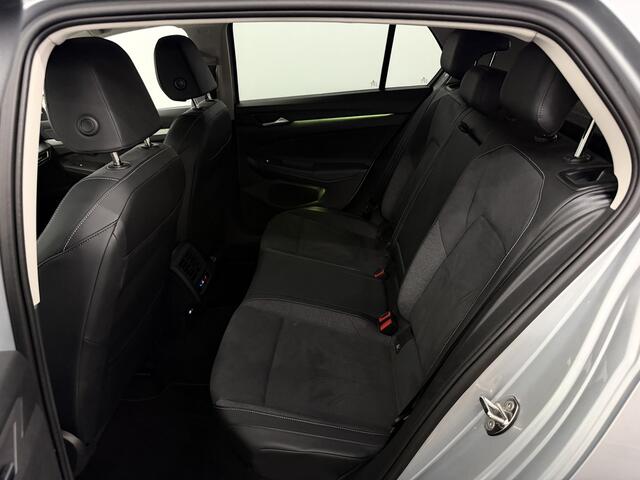 Volkswagen GOLF 1.5 eHybrid Life Edition Plug-in Camera, Apple carplay, Virtual desk, Memory stoelen, Massage stoelen, Cruise control adaptief, Sfeerverlichting