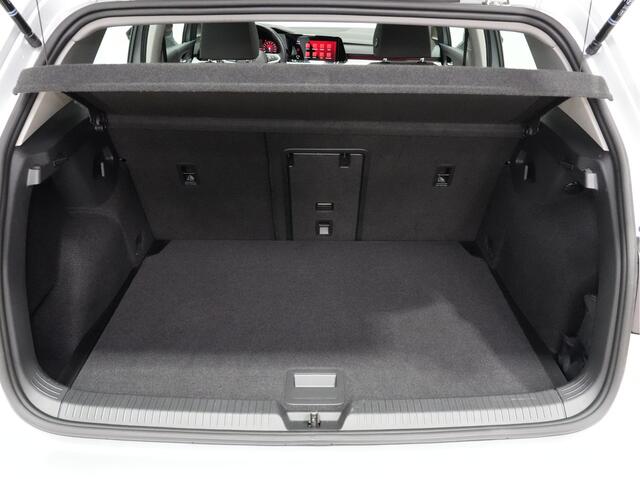 Volkswagen GOLF 1.0 eTSI 110pk DSG Life Business Navigatie | ErgoActive Massage| Stoel/Stuurverw. | Full-LED 231